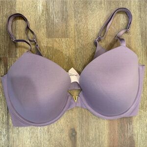 Victoria’s Secret Love Cloud Demi 34DD